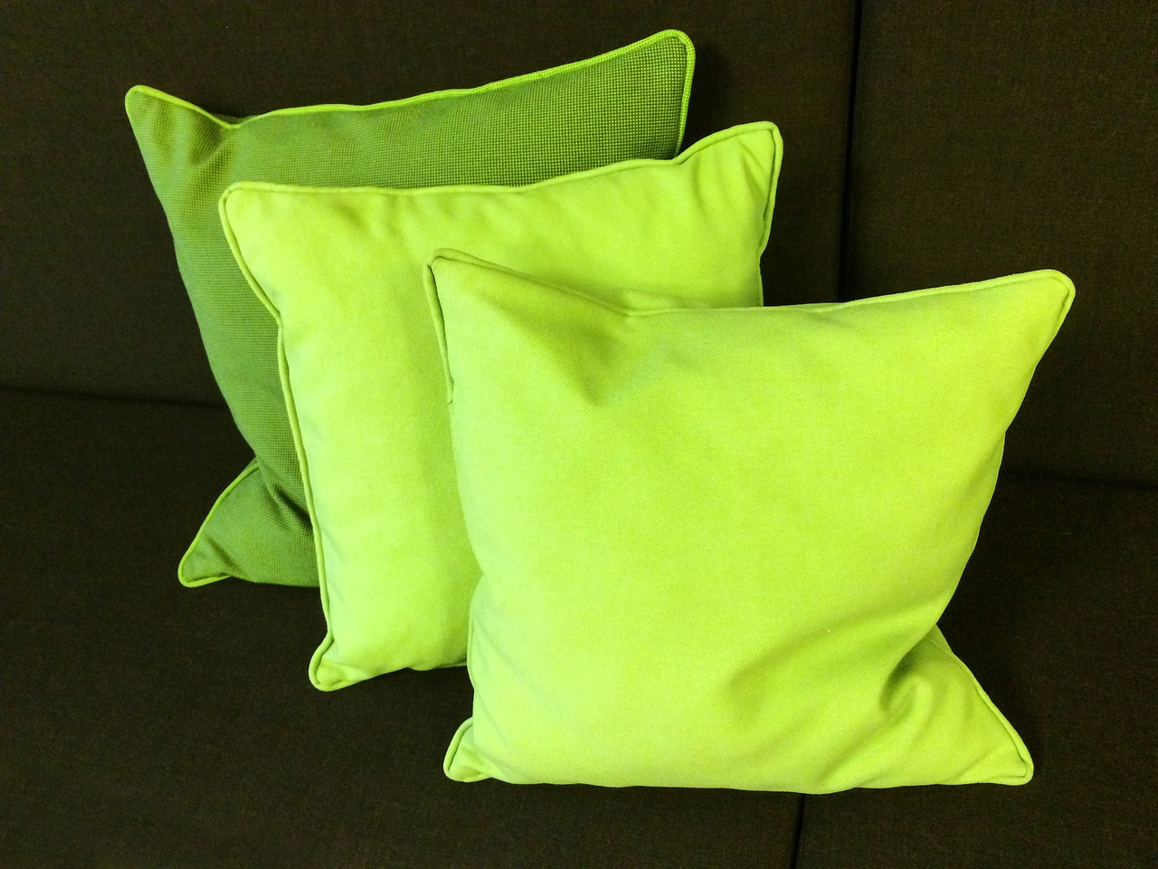 How to Make a Quilted Pillow Cover: A Step-By-Step Tutorial